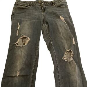 Guess distressed skinny jeans size 29